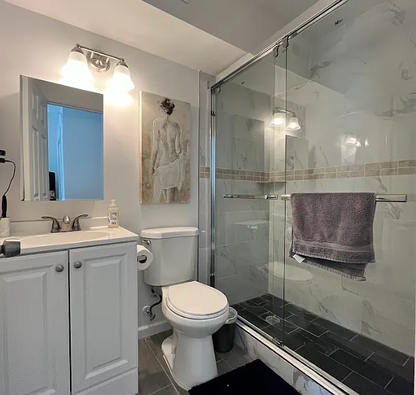 1013 Spruce St #4 — Photo 4