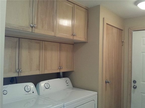 2nd image of 1860 Central Pl S APT G68