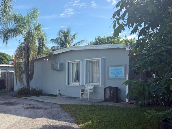 2380 RUE Road, West Palm Beach, FL 33415