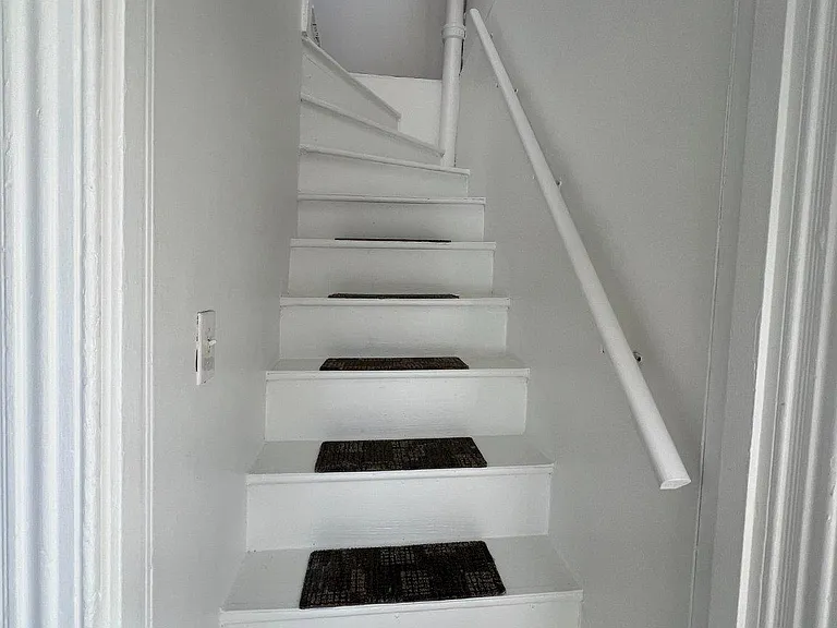 724 Parry Ave #B — Photo 16