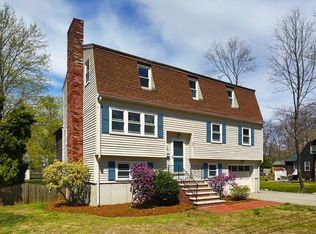 38 Hartshorn St, Reading, MA 01867