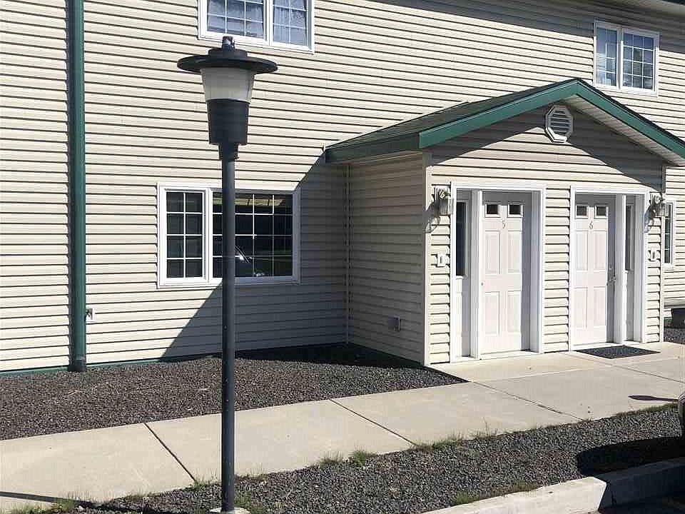 1st image of 1046 Dogwood St
