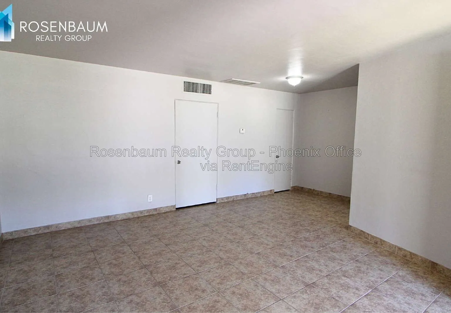 1 bed, 1.0 bath, 648 sqft, $925 — Photo 2