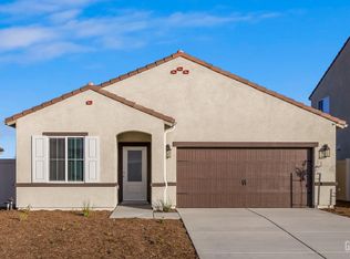 7805 Honeydew Dr, Bakersfield, CA 93313