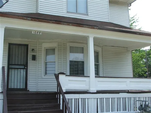 1088 Chalmers St, Detroit, MI 48215