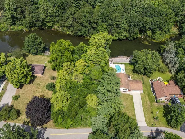 LOT 11 N Genrich Dr #11, Sanford, MI 48657