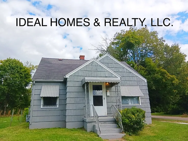 3602 Esther St — Photo 1