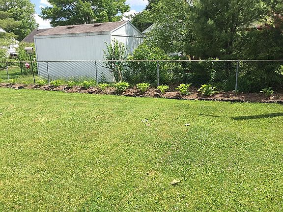 4th image of 1024 Plymouth Dr