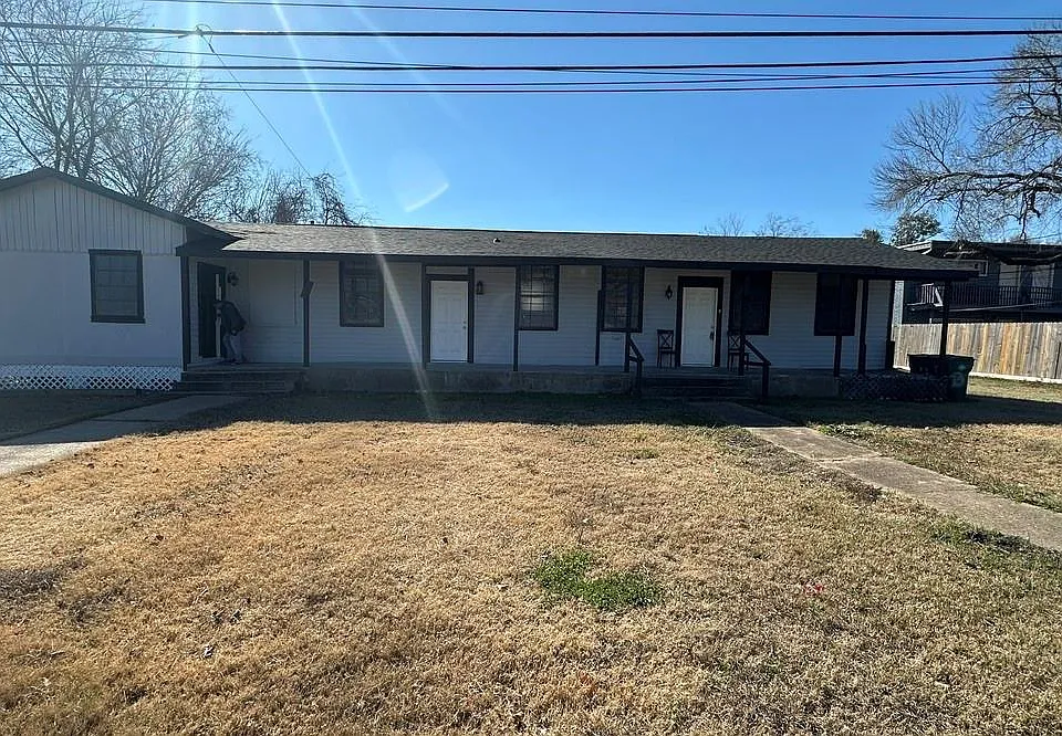904 Herbert Ave #A