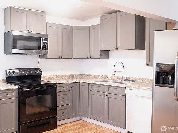 5th image of 112 W Loop Drive
