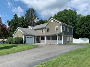 24 Myrna Rd, Framingham, MA 01701
