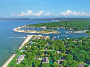 24 Noyac Bay Ave, Sag Harbor, NY 11963