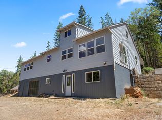 2016 Sykes Creek Rd, Rogue River, OR 97537
