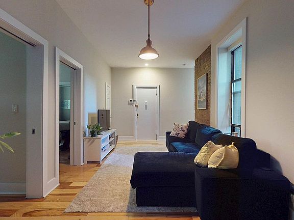 3rd image of 454 W 152nd St APT 2