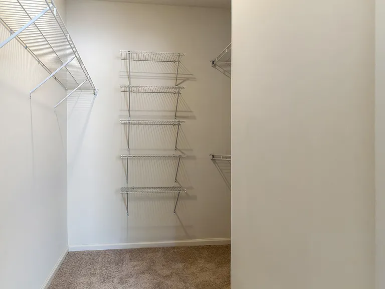 Skyland Exchange Apartments — Photo 13