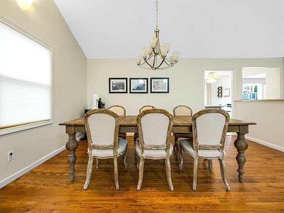 2nd image of 75 Port Washington Boulevard