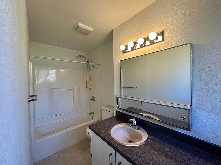 3222 McLeod Rd — Photo 25