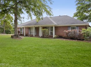 1132 C F Ward Rd, Lucedale, MS 39452