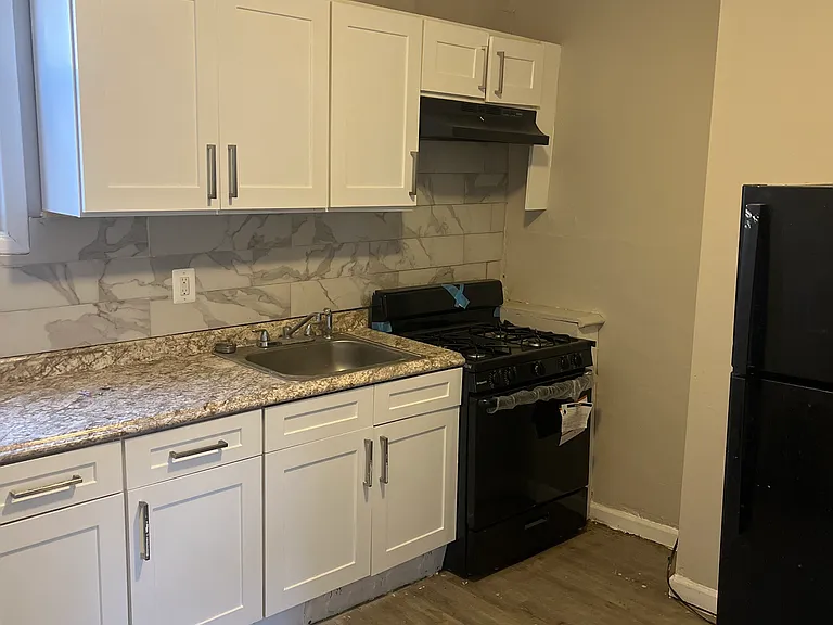 44 S 12th St #2-S-8 — Photo 1