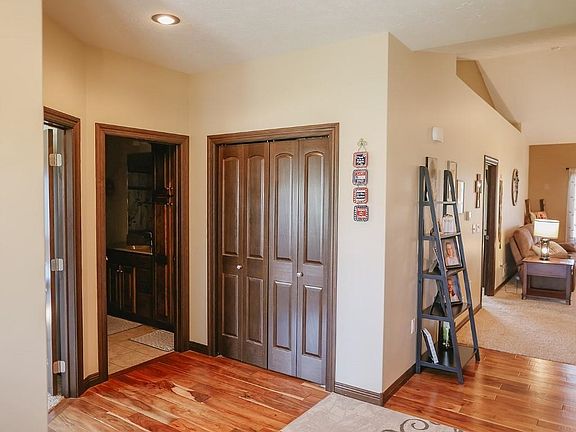 3rd image of 1204 W 61st St