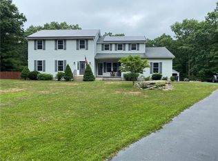 2 Colewood Cir, Coventry, RI 02816