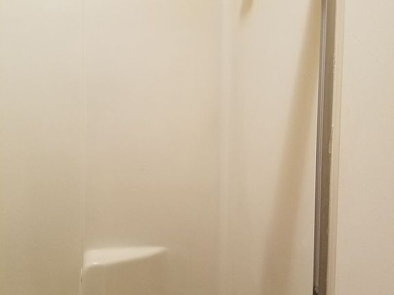 4th image of 13721 Los Angeles St APT J