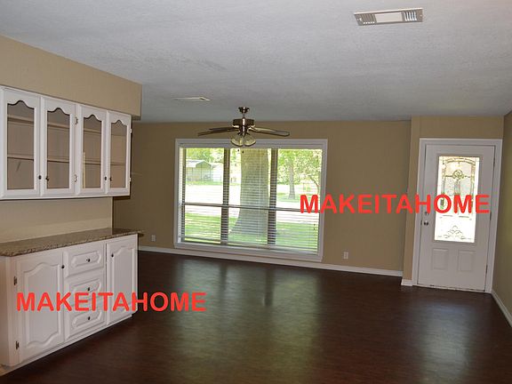 4th image of 1402 E 48th St