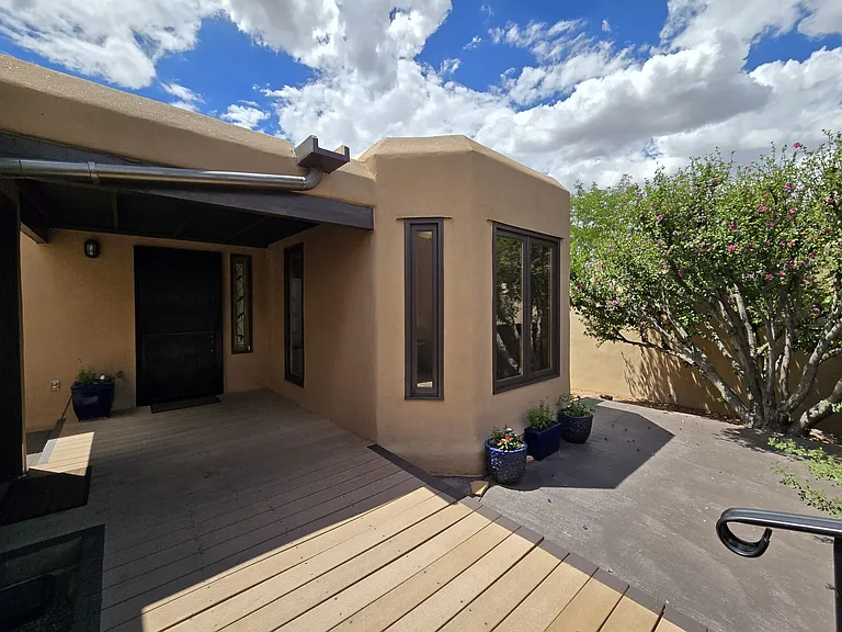 2874 Plaza Amarilla — Photo 21