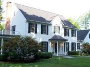 8 Main St, Ridgefield, CT 06877