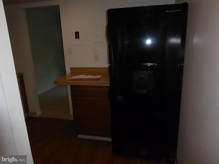 1427 Northgate Sq #12 — Photo 5