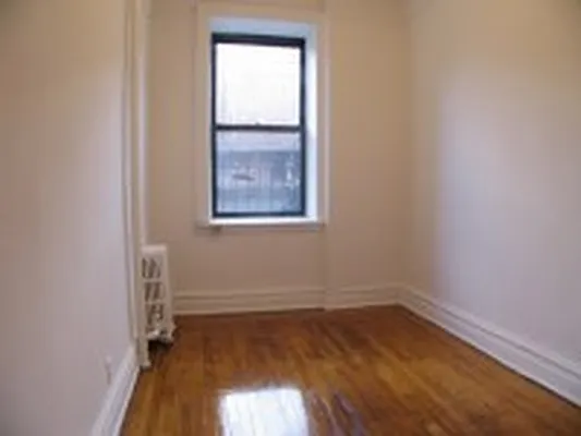 Rented by DSA Realty | media 25