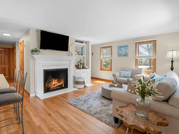 43 Neshobe Road, Mashpee, MA 02649