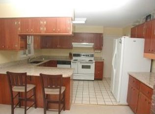 1808 S Oxford Dr, Bloomington, IN