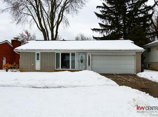 14880 Park St, Livonia, MI 48154