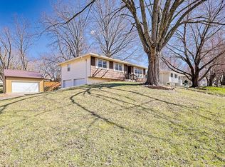 2717 Ajax Rd, Saint Joseph, MO 64503