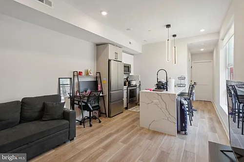 3836 Haverford Ave #3 Photo 1