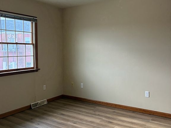 5th image of 9 Ridge Ave