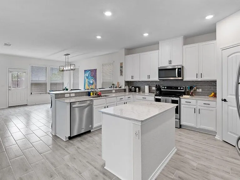 6320 Wagon Spring St — Photo 5