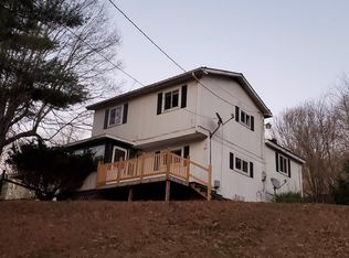 2002 Unity Rd, Princeton, WV 24739
