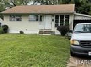 309 Midlothian Rd, Saint Louis, MO 63137