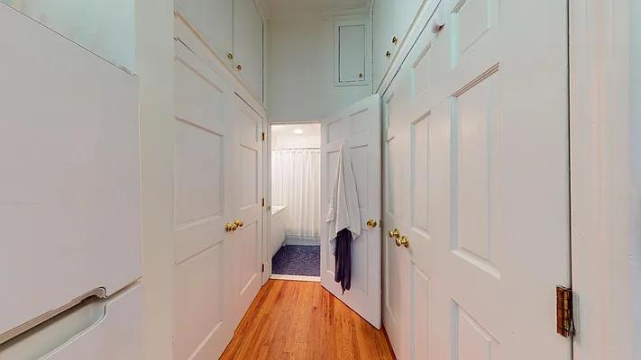 Rented by Bond New York | media 7