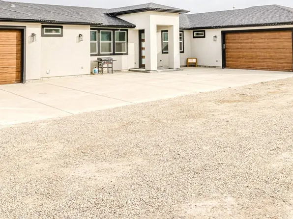 1176 Karval Dr, Spring Creek, NV 89815