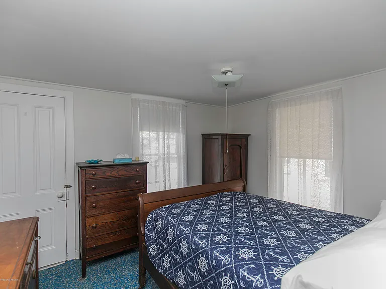 35 1/2 Olin St #B — Photo 11