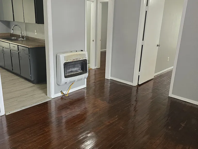 507 Mannington Dr — Photo 10