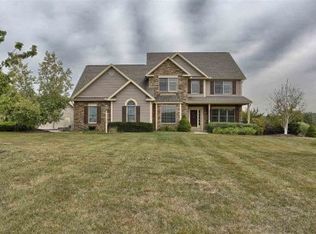 2 Eagle Dr, Palmyra, PA 17078