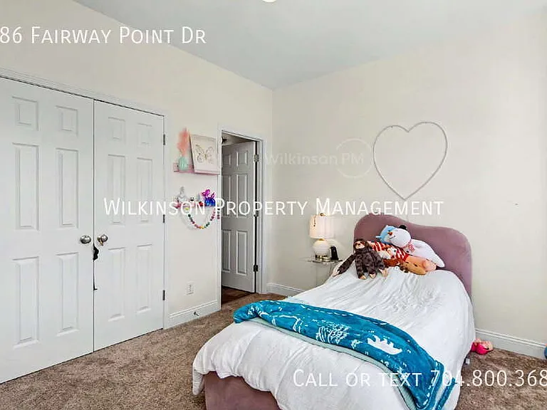 786 Fairway Point Dr — Photo 35