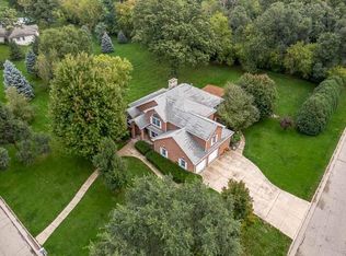 2601 Sarah Ln, Beloit, WI 53511