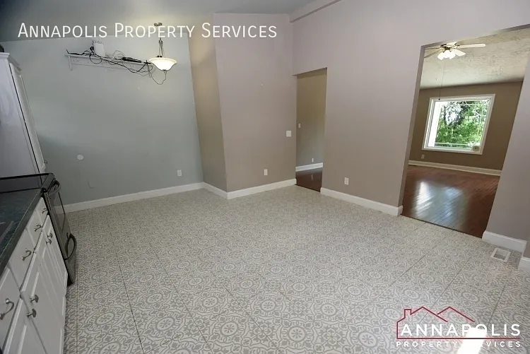1195A Bayview Vis — Photo 3