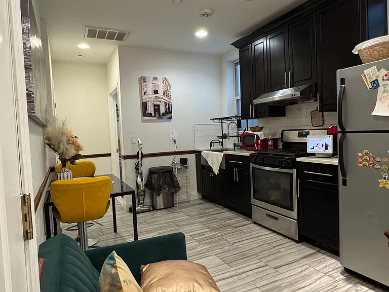 730 Sansom St #205 — Photo 1