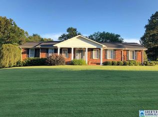 302 Hillcrest Dr, Anniston, AL 36206